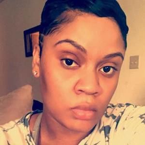 Meet your Posher, Lena